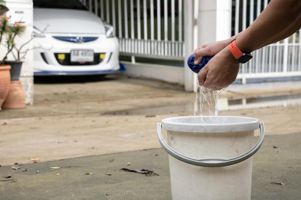 Rinseless Washing Explained: How to Safely Clean Your Car Anywhere