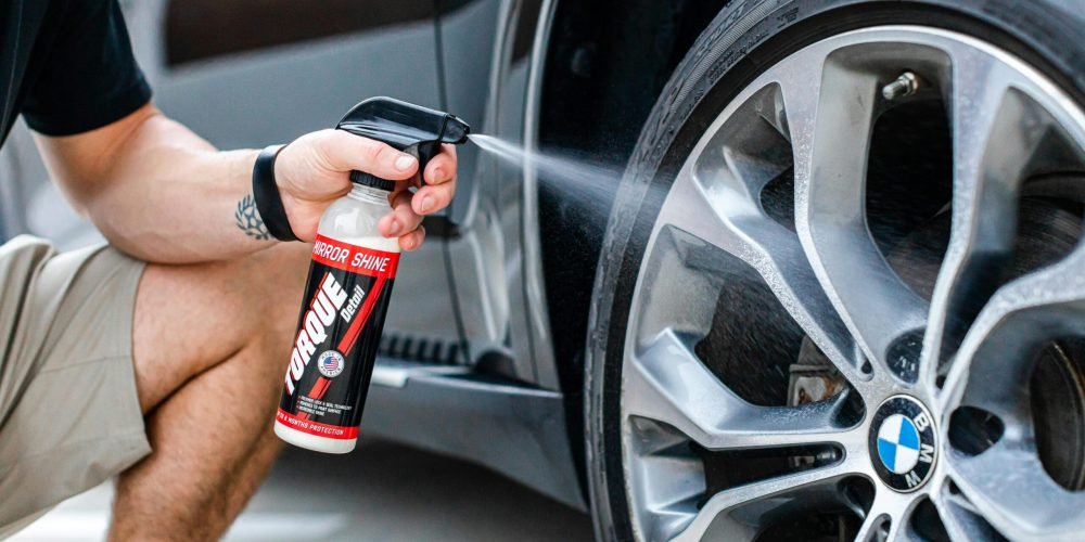 How to Clean Car Wheels and Tires Like a Pro